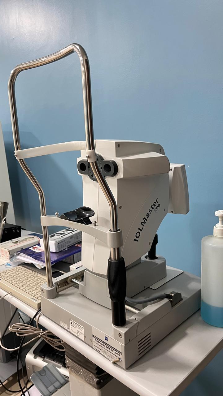 IOL Master diagnostic machine